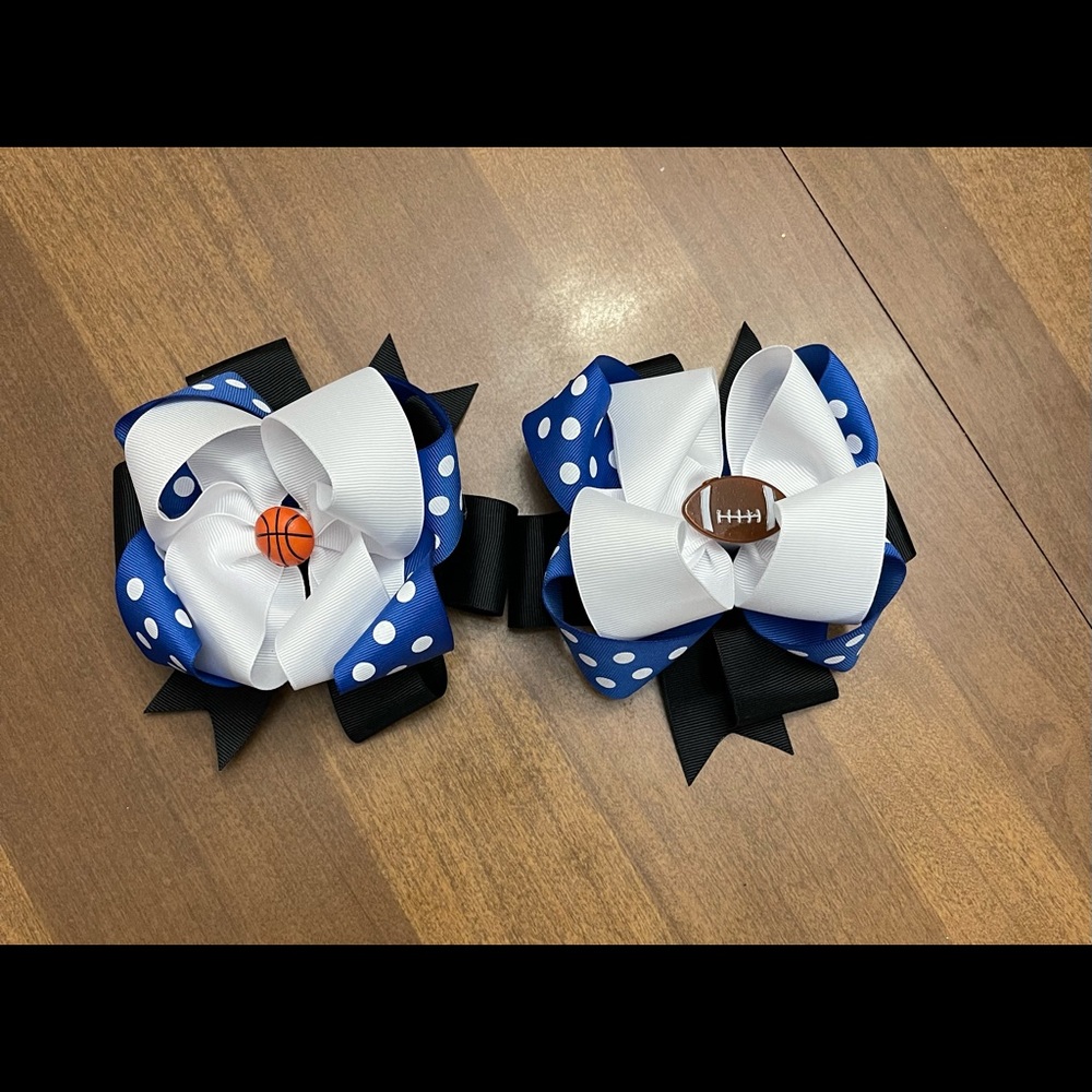 Two 6” triple bows